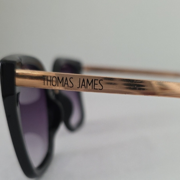 Black and Gold Women's Sunglasses - Picture 3 of 6